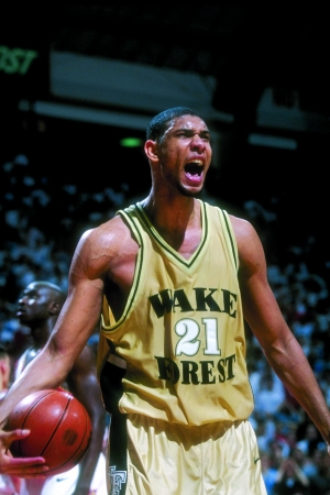 在熊猫杯负伤，记者：蒯纪闻遭遇手掌骨裂（记者：蒯纪闻在熊猫杯赛中手掌骨裂）