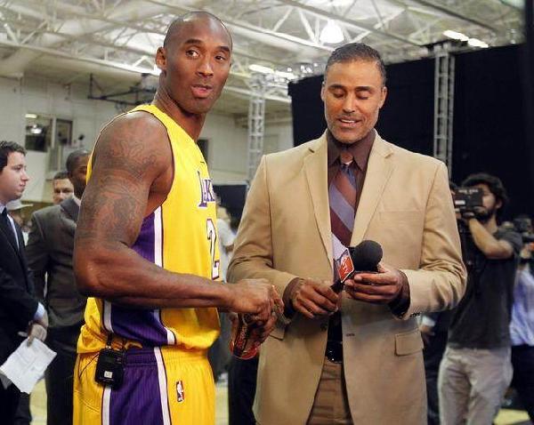 C罗补时绝杀 上演关键先生（C罗读秒绝杀，关键先生再现）