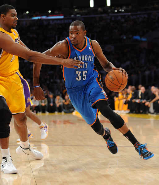 继续刷新纪录，拜仁豪取新赛季开局15连胜（拜仁开季15连胜，再度改写纪录）