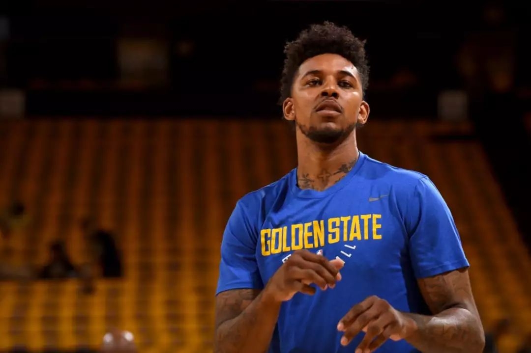 奥古斯托：蒂特是我经历过的最伟大教练，他能防守也能进攻（奥古斯托称蒂特为其生涯最佳主帅：攻守俱佳）