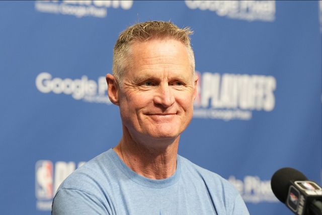 库普：我和球队说过我不是能背身拿球的前锋，踢后卫感觉很好（库普：我并非背身型前锋，踢后卫更适合我）